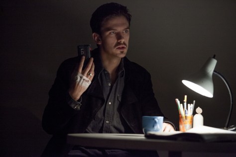 walk-among-tombstones-2