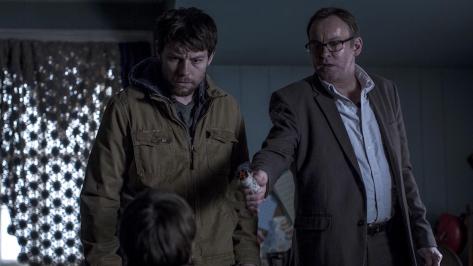 la-et-hc-outcast-comic-to-screen-20160610-snap